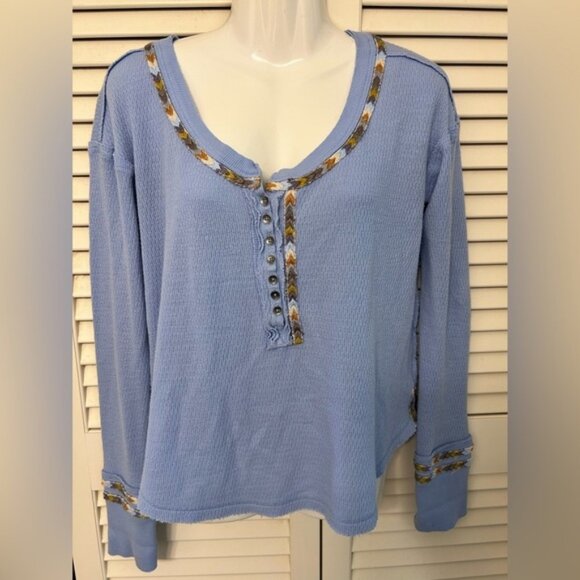 Free People rainbow thermal - Picture 1 of 4